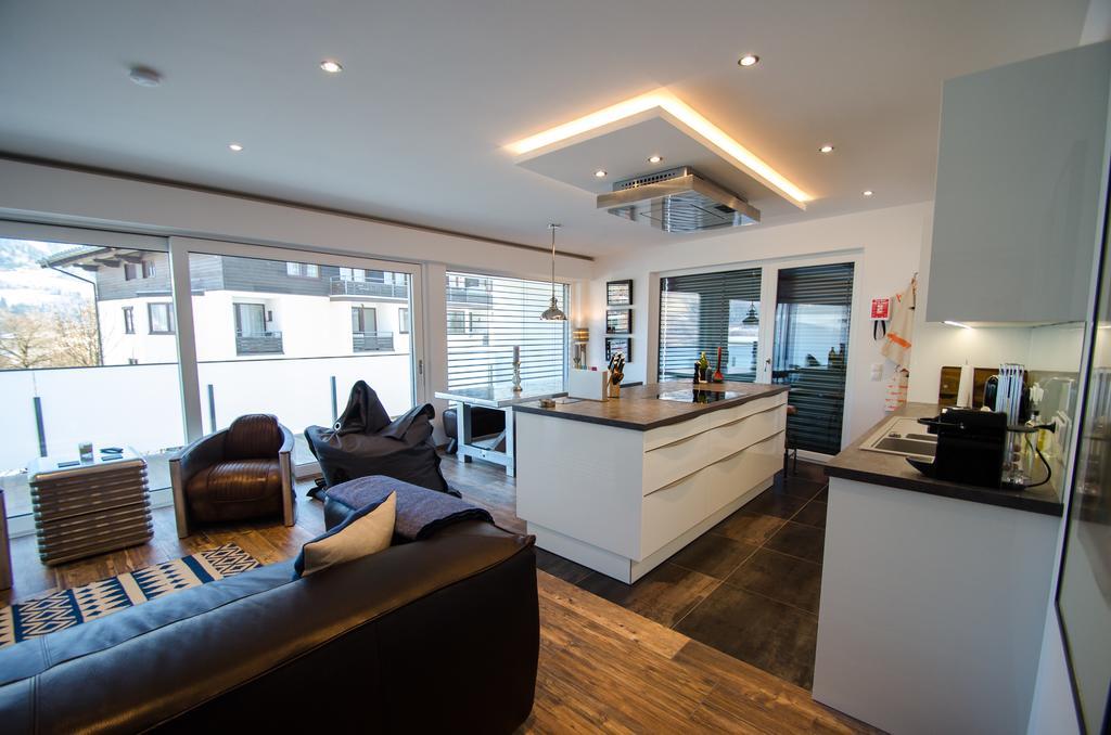Superb Alpine Lodges By All In One Apartments Zell am See Zewnętrze zdjęcie