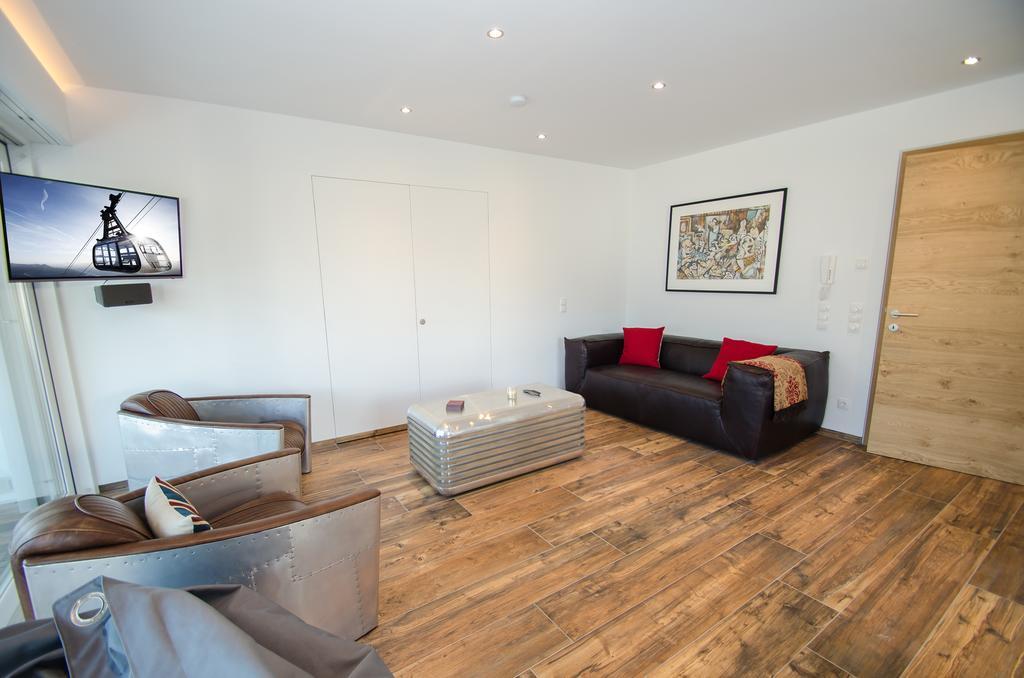 Superb Alpine Lodges By All In One Apartments Zell am See Zewnętrze zdjęcie